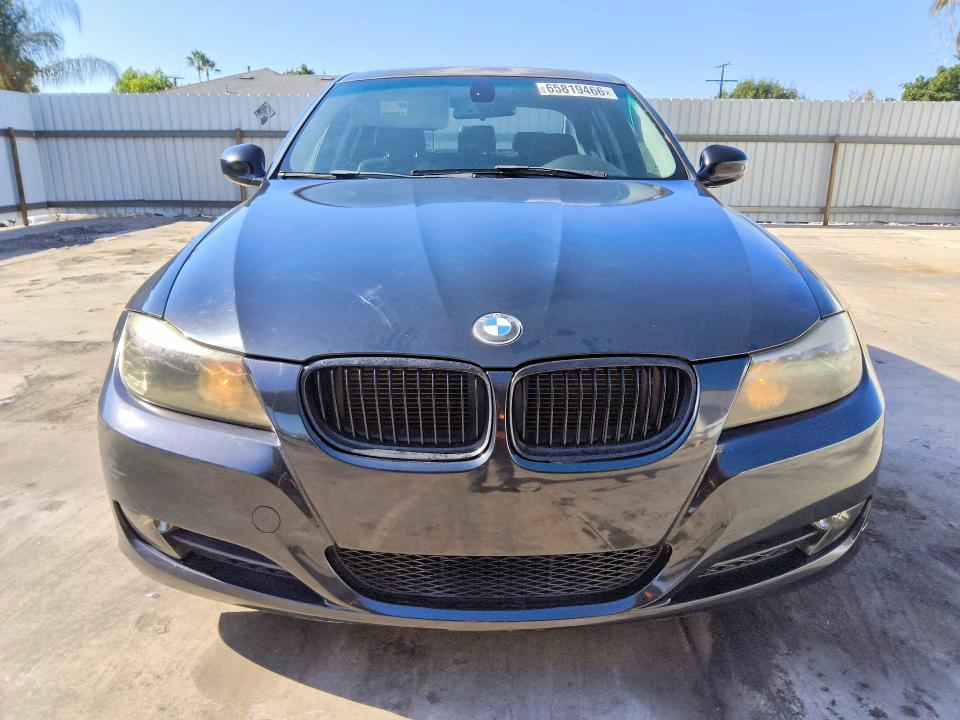 65819466 :رقم المزاد ، WBAPH5G59BNM72545 vin ، 2011 Bmw 328 مزاد بيع