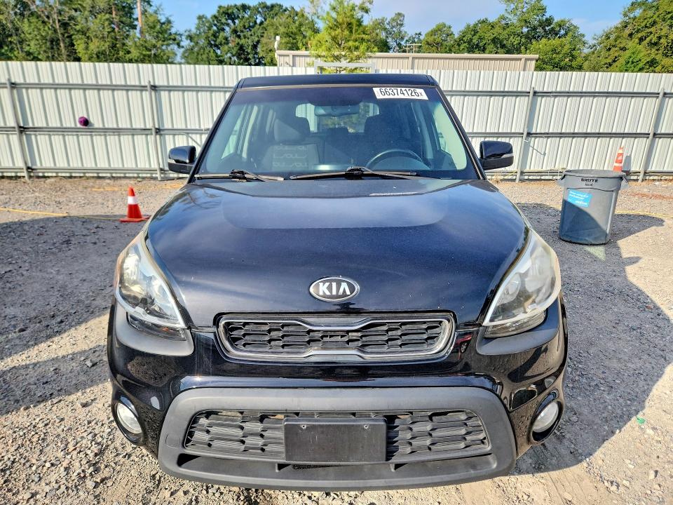 66374126 :رقم المزاد ، KNDJT2A68D7571405 vin ، 2013 Kia Soul مزاد بيع