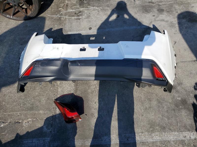 65030916 :رقم المزاد ، JTHX6JBH5R2188584 vin ، 2024 Lexus Ux 250h مزاد بيع