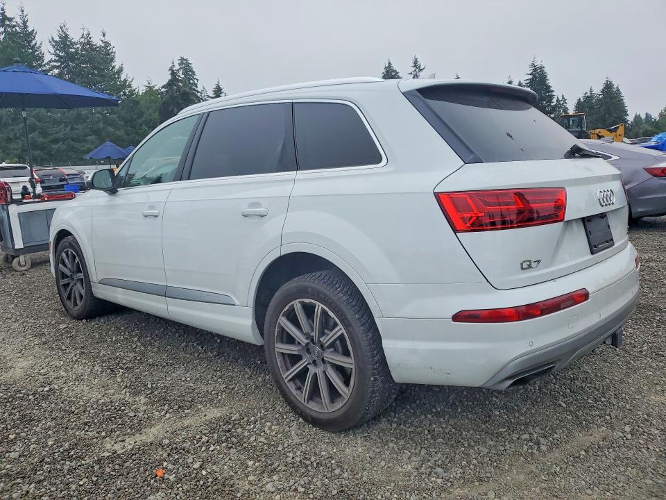 64368666 :رقم المزاد ، WA1LAAF70JD020998 vin ، 2018 Audi Q7 مزاد بيع