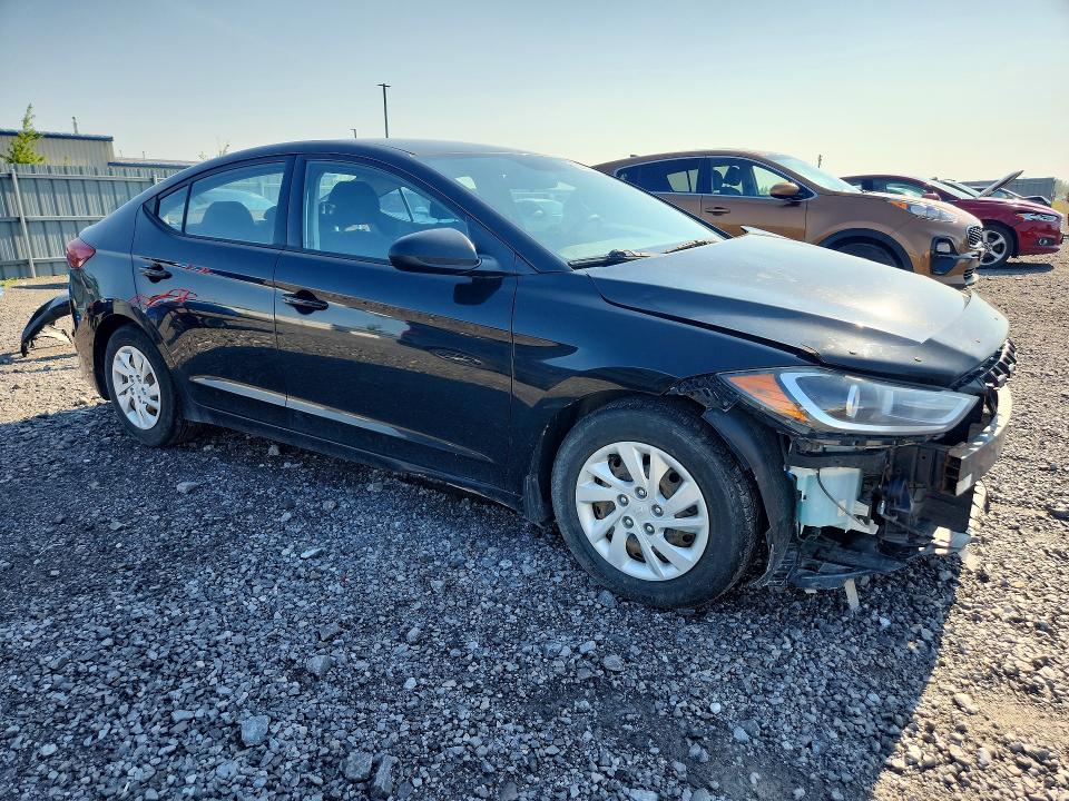 62263276 :رقم المزاد ، 5NPD74LF6HH077345 vin ، 2017 Hyundai Elantra مزاد بيع
