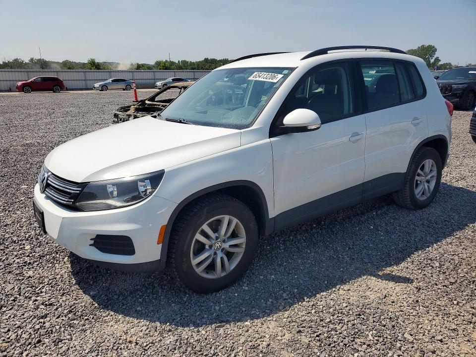 2016 Volkswagen Tiguan მანქანა იყიდება აუქციონზე, vin: WVGBV7AX7GW019503, აუქციონის ნომერი: 65413206