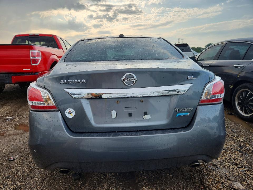 67134786 :رقم المزاد ، 1N4AL3AP4EN261074 vin ، 2014 Nissan Altima مزاد بيع