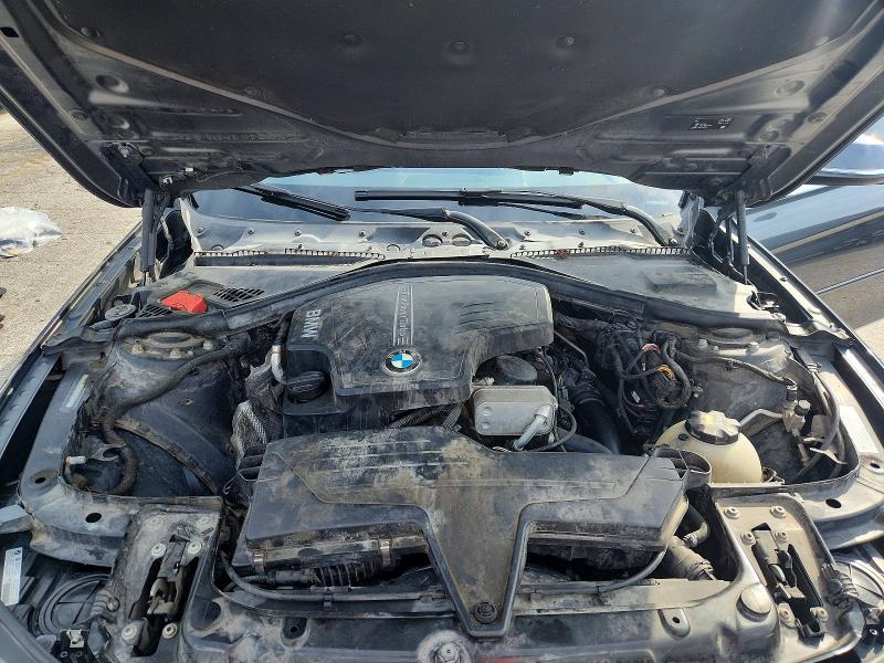 2015 Bmw 328 მანქანა იყიდება აუქციონზე, vin: WBA3B5G59FNS20140, აუქციონის ნომერი: 64035366
