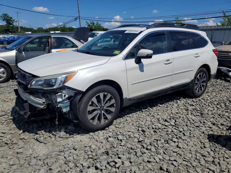 63583506 :رقم المزاد ، 4S4BSELC8F3273132 vin ، 2015 Subaru Outback مزاد بيع