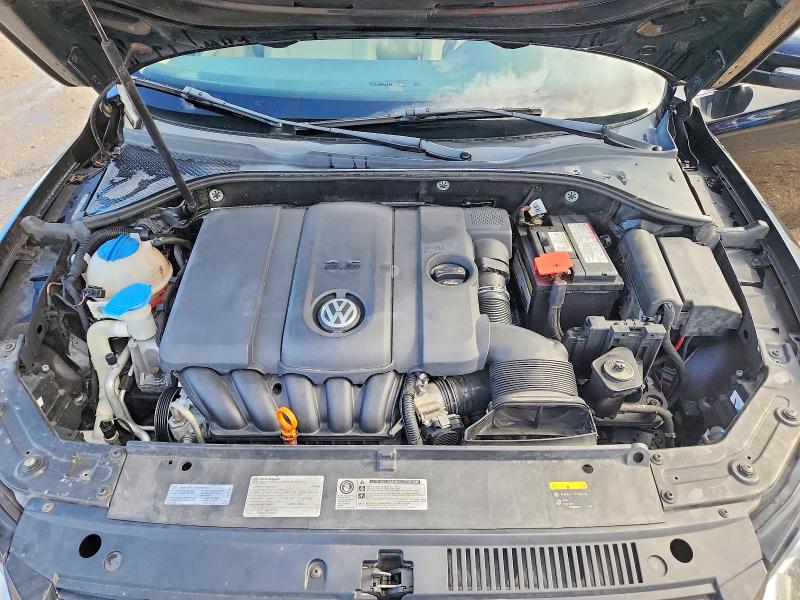 Продаж на аукціоні авто 2013 Volkswagen Passat, vin: 1VWBH7A33DC135736, номер лоту: 66960196