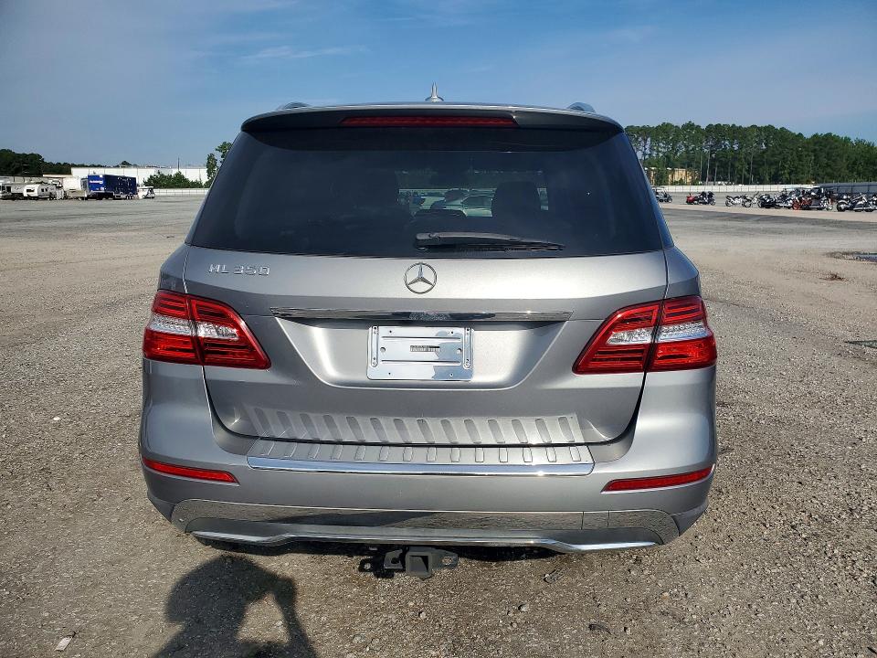 2014 Mercedes-benz Ml მანქანა იყიდება აუქციონზე, vin: 4JGDA5JB0EA290863, აუქციონის ნომერი: 65999106