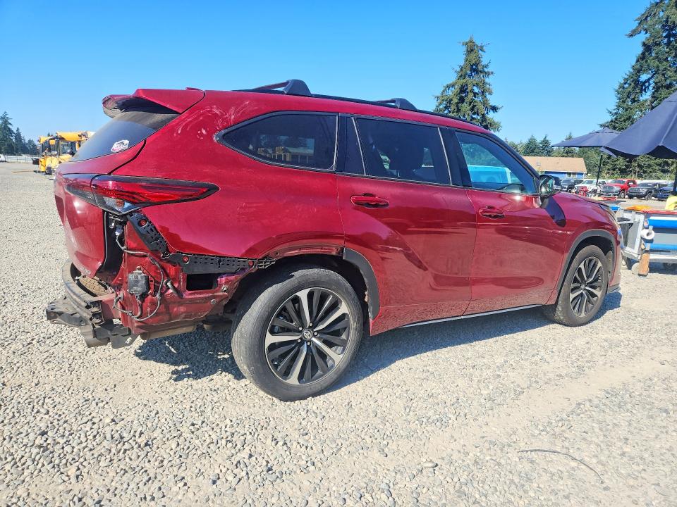 Продажа на аукционе авто 2021 Toyota Highlander, vin: 5TDJZRBH8MS137854, номер лота: 65540726