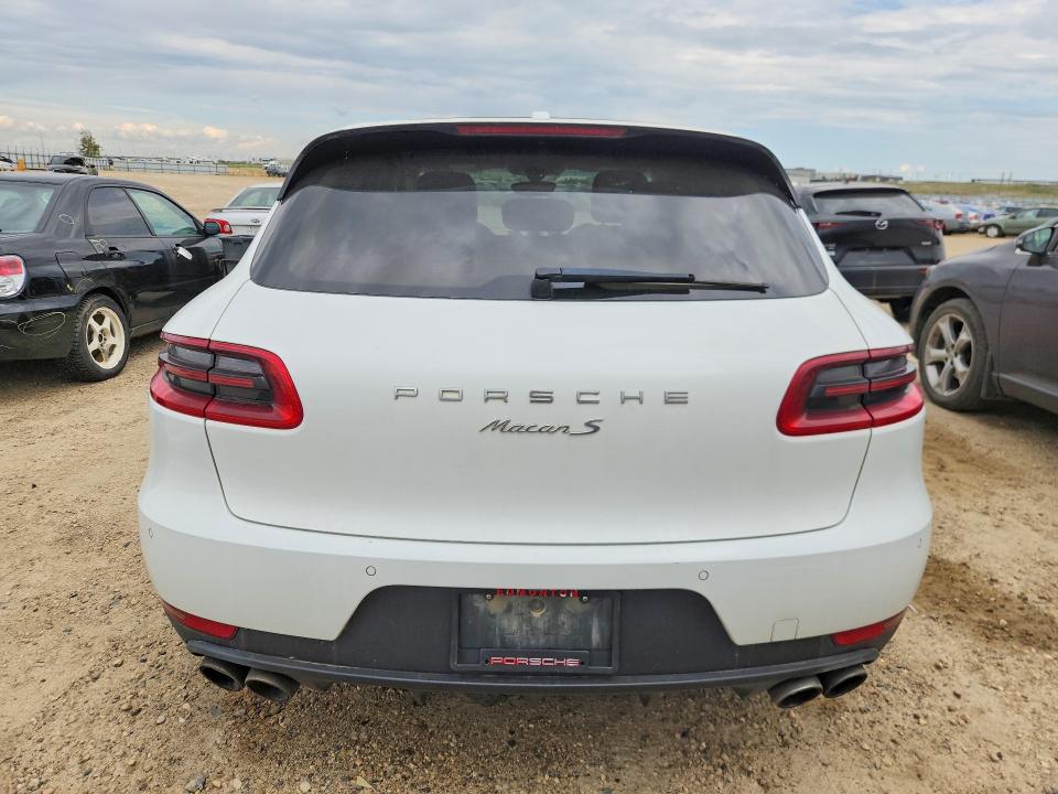 Продажа на аукционе авто 2015 Porsche Macan, vin: WP1AB2A55FLB60028, номер лота: 65051806