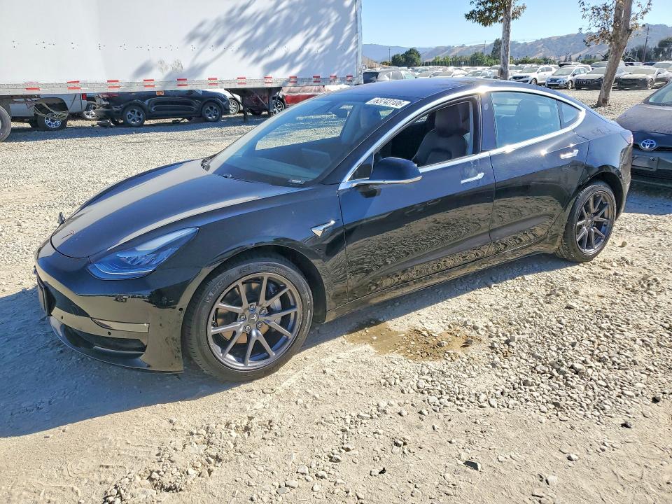Auction sale of the 2018 Tesla Model 3, vin: 5YJ3E1EB6JF144184, lot number: 63743106