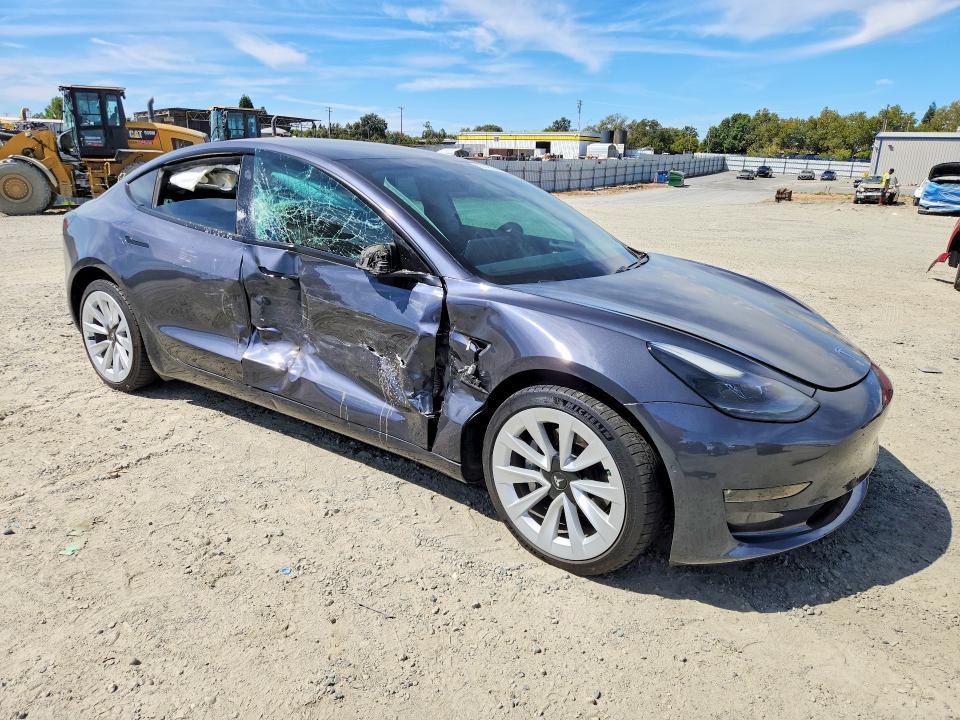66148636 :رقم المزاد ، 5YJ3E1EB7MF001717 vin ، 2021 Tesla Model 3 مزاد بيع