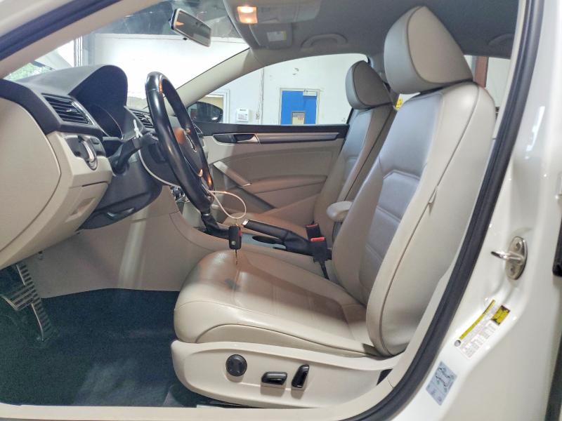 65161586 :رقم المزاد ، 1VWAA7A39JC028363 vin ، 2018 Volkswagen Passat مزاد بيع