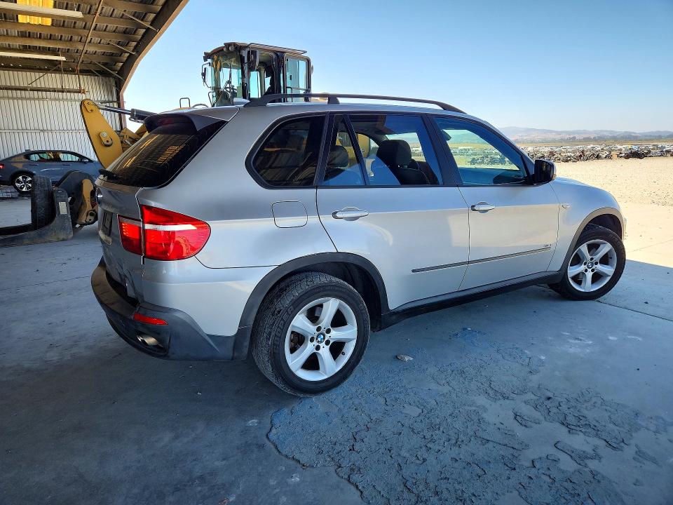 Продажа на аукционе авто 2007 Bmw X5, vin: 4USFE43577LY79946, номер лота: 64040886
