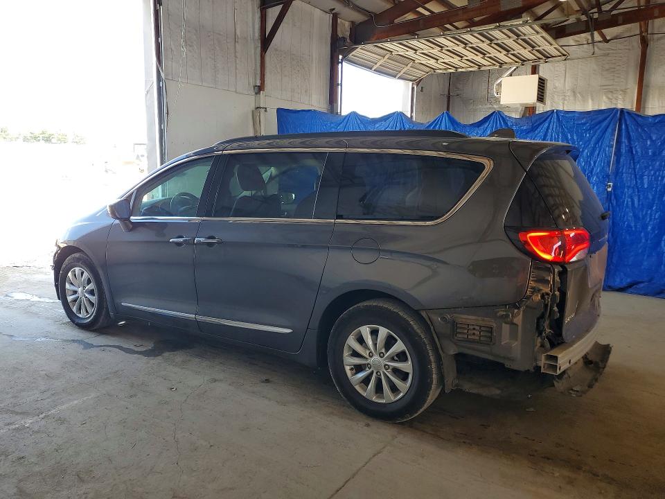 66017656 :رقم المزاد ، 2C4RC1BG3HR569876 vin ، 2017 Chrysler Pacifica مزاد بيع