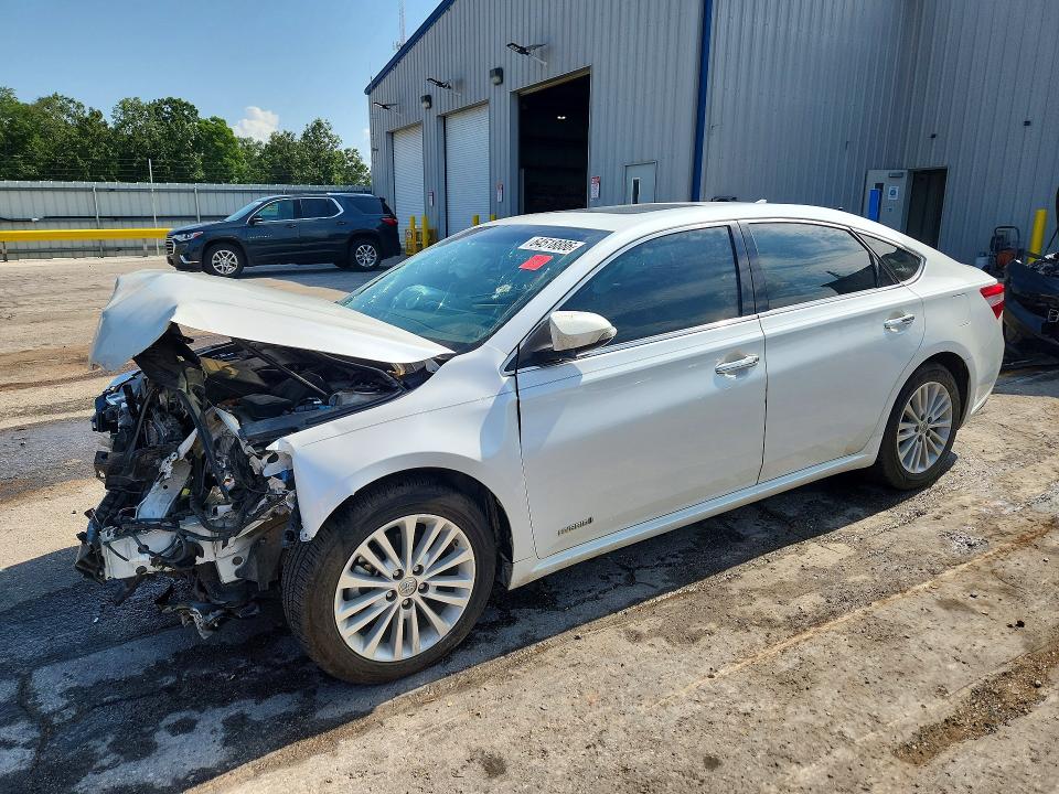 64518886 :رقم المزاد ، 4T1BD1EB3DU002820 vin ، 2013 Toyota Avalon Hybrid مزاد بيع