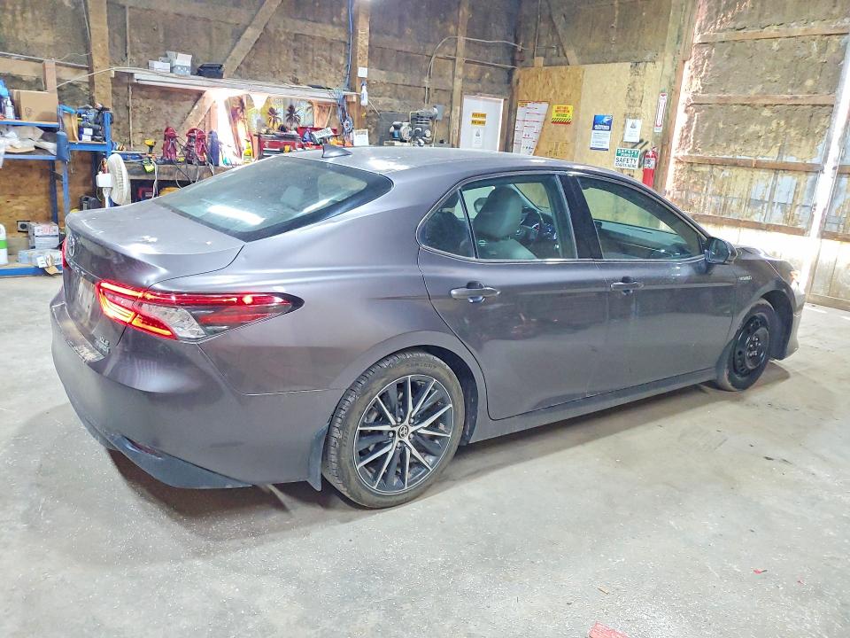 2021 Toyota Camry მანქანა იყიდება აუქციონზე, vin: 4T1F31AK1MU021053, აუქციონის ნომერი: 66802536