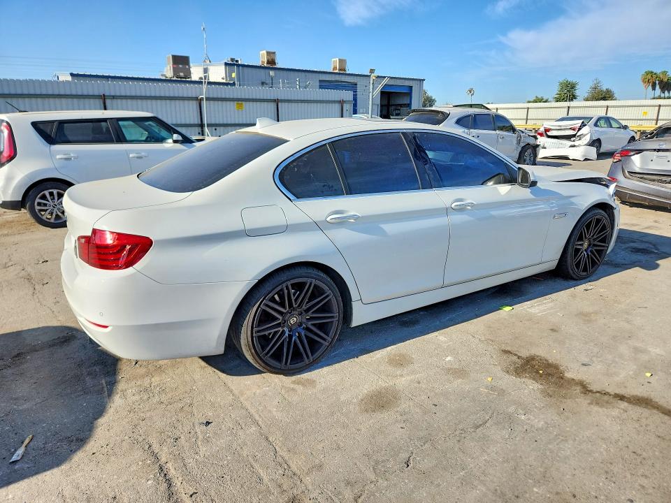 Продажа на аукционе авто 2016 Bmw 528, vin: WBA5A5C52GG350090, номер лота: 65881846