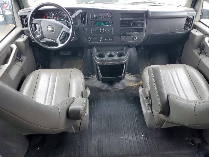 66793066 :رقم المزاد ، 1GCWGAFP7N1277620 vin ، 2022 Chevrolet Express G2500 مزاد بيع