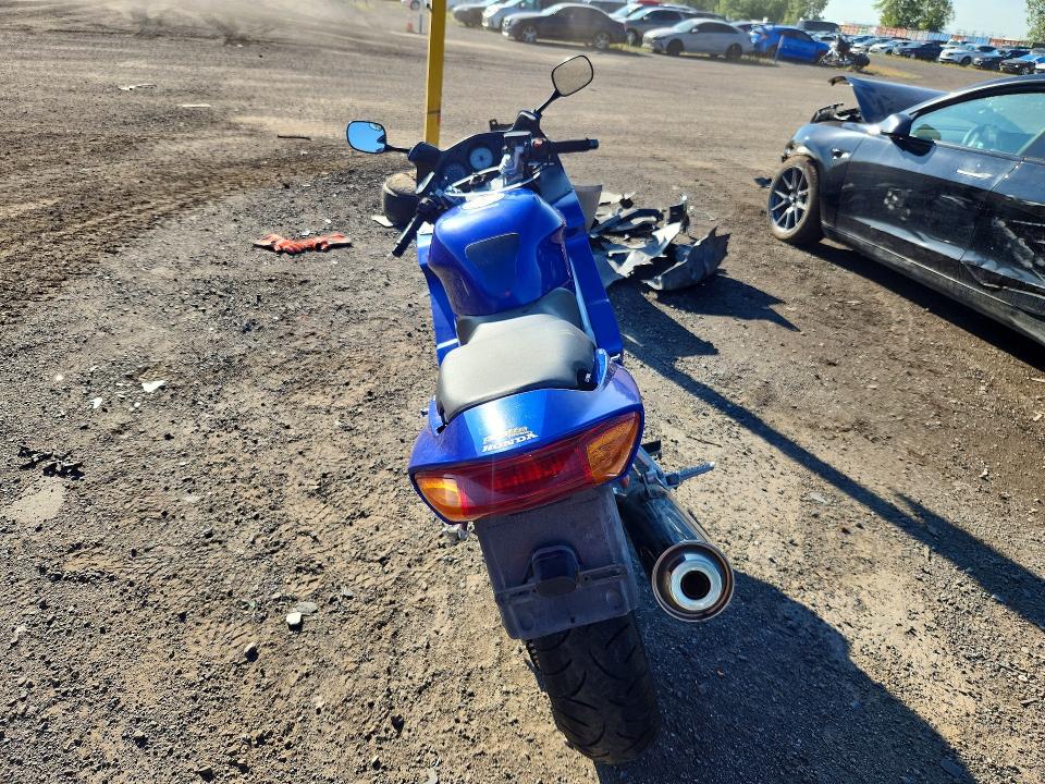 Продаж на аукціоні авто 2000 Honda Vfr800, vin: JH2RC4622YM200257, номер лоту: 65474776
