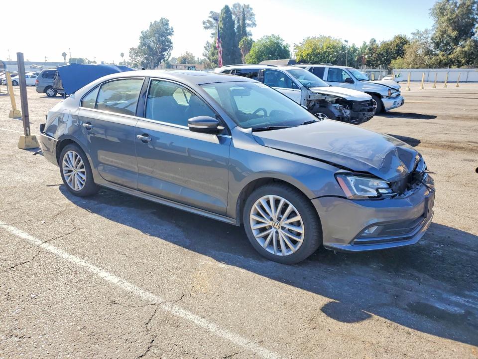 65674316 :رقم المزاد ، 3VWL17AJ3GM393619 vin ، 2016 Volkswagen Jetta مزاد بيع