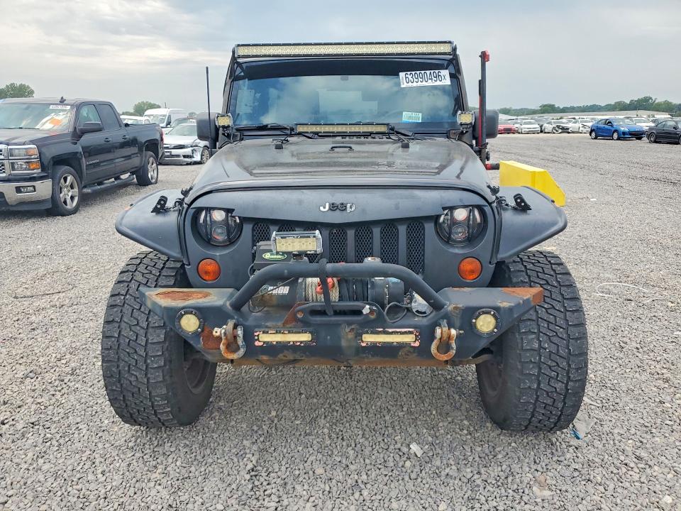 2010 Jeep Wrangler Unlimited მანქანა იყიდება აუქციონზე, vin: 1J4BA5H19AL215788, აუქციონის ნომერი: 63990496