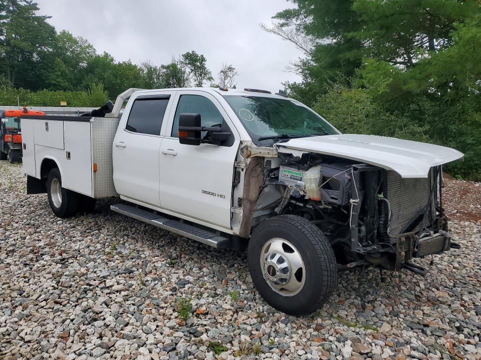 67126626 :رقم المزاد ، 1GD422E88FF586308 vin ، 2015 Gmc Sierra مزاد بيع