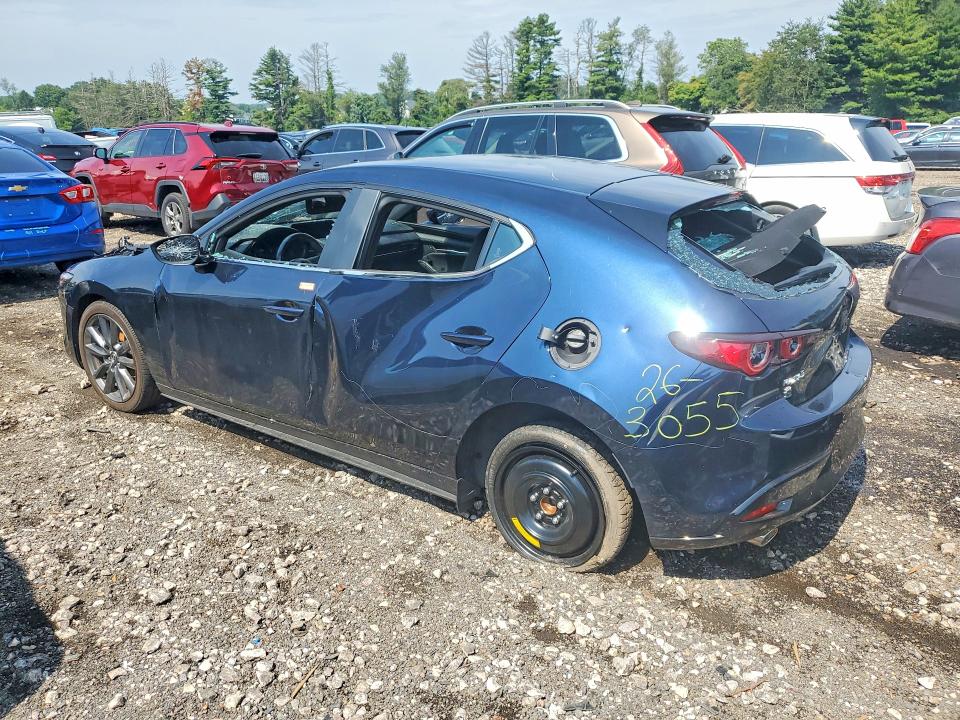 Продажа на аукционе авто 2023 Mazda 3, vin: JM1BPALM2P1611791, номер лота: 64462476