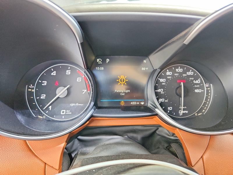 Продаж на аукціоні авто 2017 Alfa Romeo Giulia, vin: ZARFAEEN7H7556310, номер лоту: 63797436