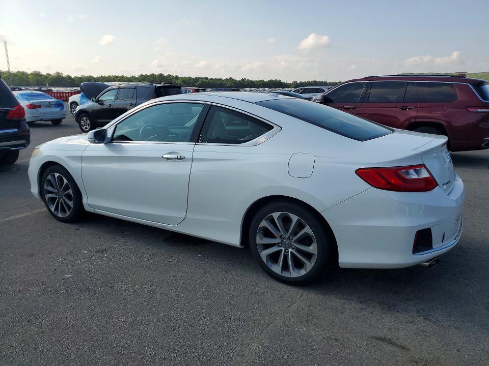 63656436 :رقم المزاد ، 1HGCT2B88FA008905 vin ، 2015 Honda Accord مزاد بيع