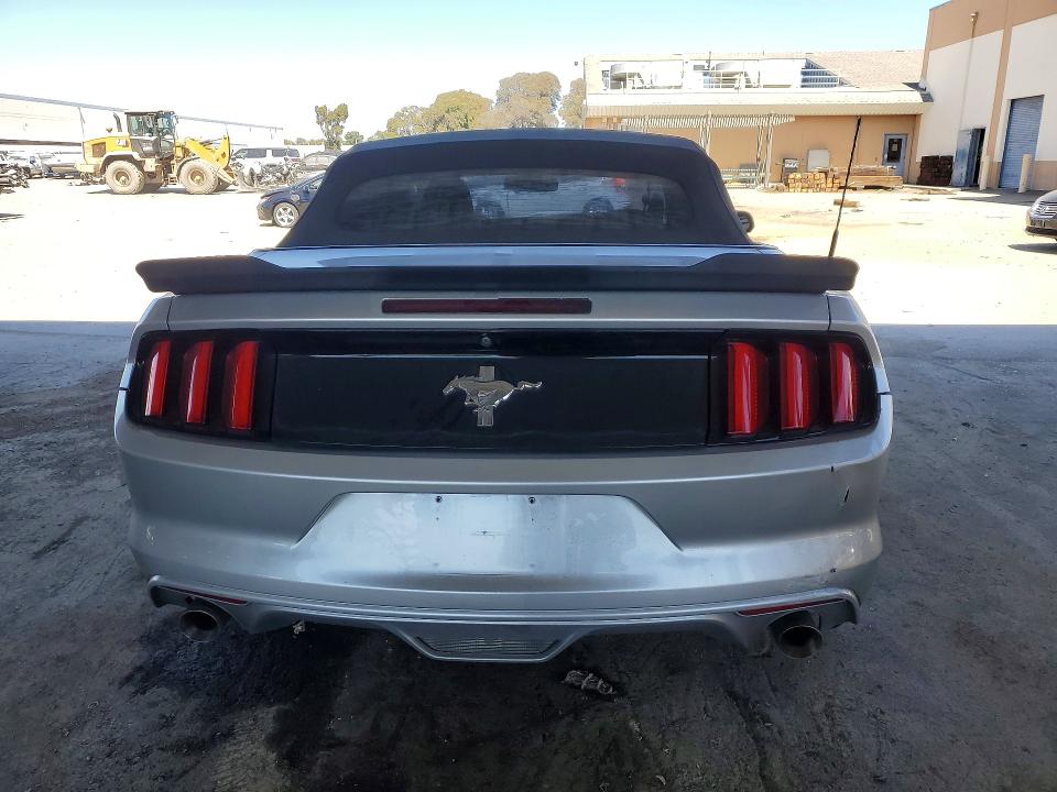 Продажа на аукционе авто 2015 Ford Mustang, vin: 1FATP8EM3F5359895, номер лота: 63911766