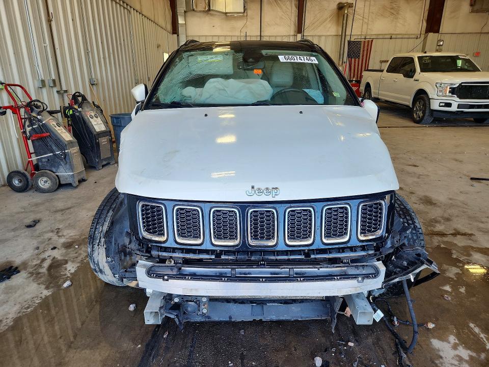 66074746 :رقم المزاد ، 3C4NJDCB6MT519019 vin ، 2021 Jeep Compass مزاد بيع
