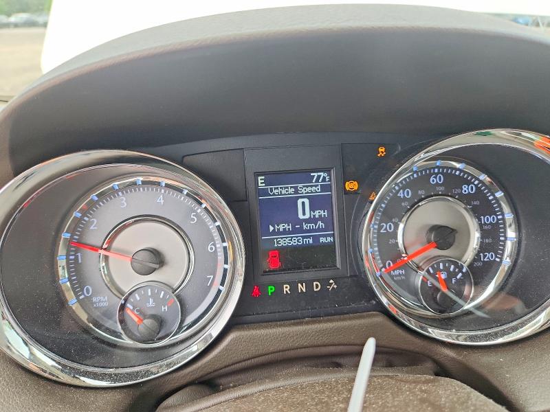64330686 :رقم المزاد ، 2C4RC1CG6CR163162 vin ، 2012 Chrysler Town & Country مزاد بيع