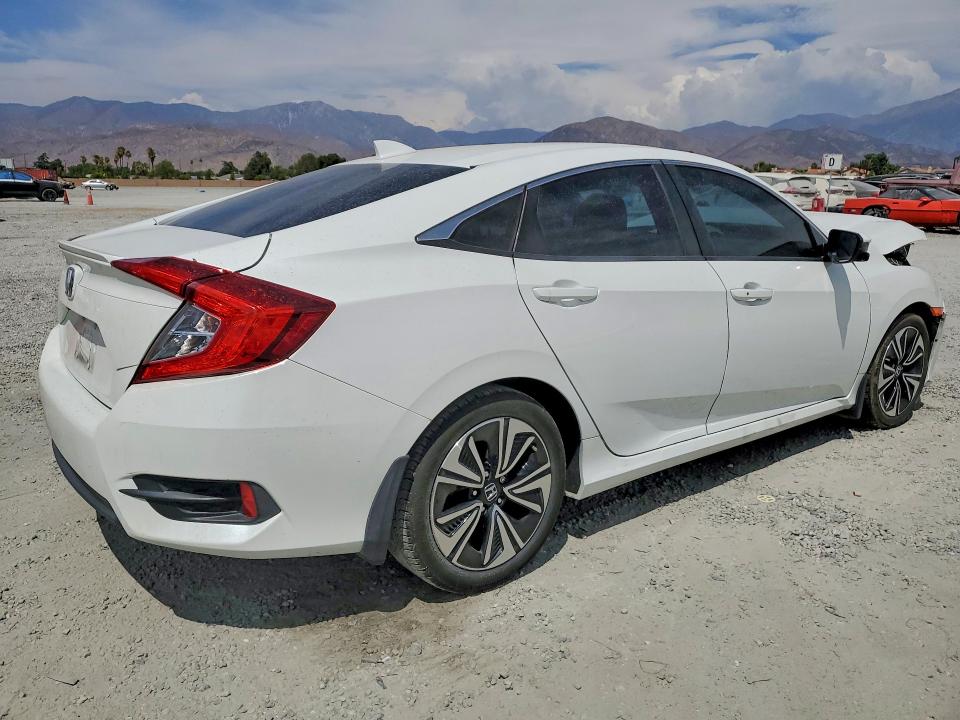Aukcja sprzedaży 2017 Honda Civic, vin: 2HGFC1F36HH649304, numer aukcji: 64848156