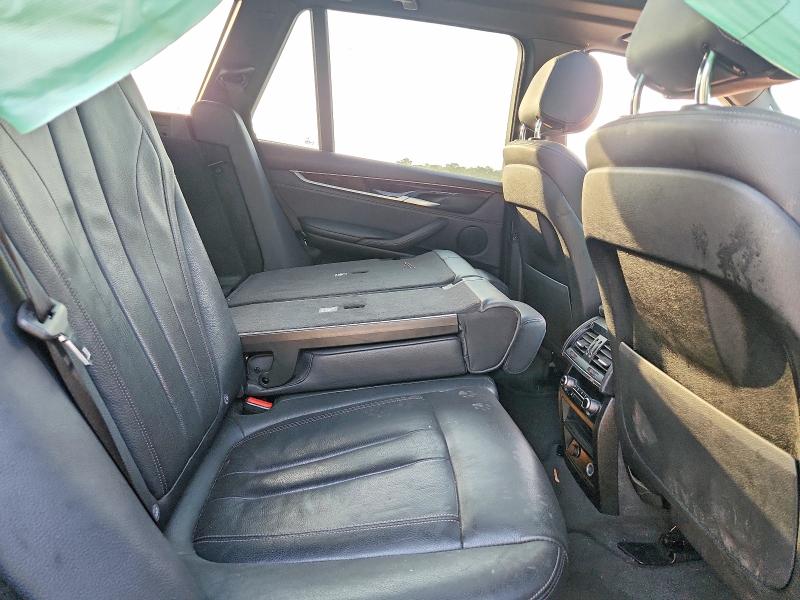 65134826 :رقم المزاد ، 5UXKR0C39H0X82880 vin ، 2017 Bmw X5 مزاد بيع