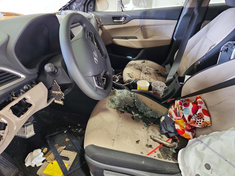 65573896 :رقم المزاد ، 3KPC24A32KE066504 vin ، 2019 Hyundai Accent مزاد بيع