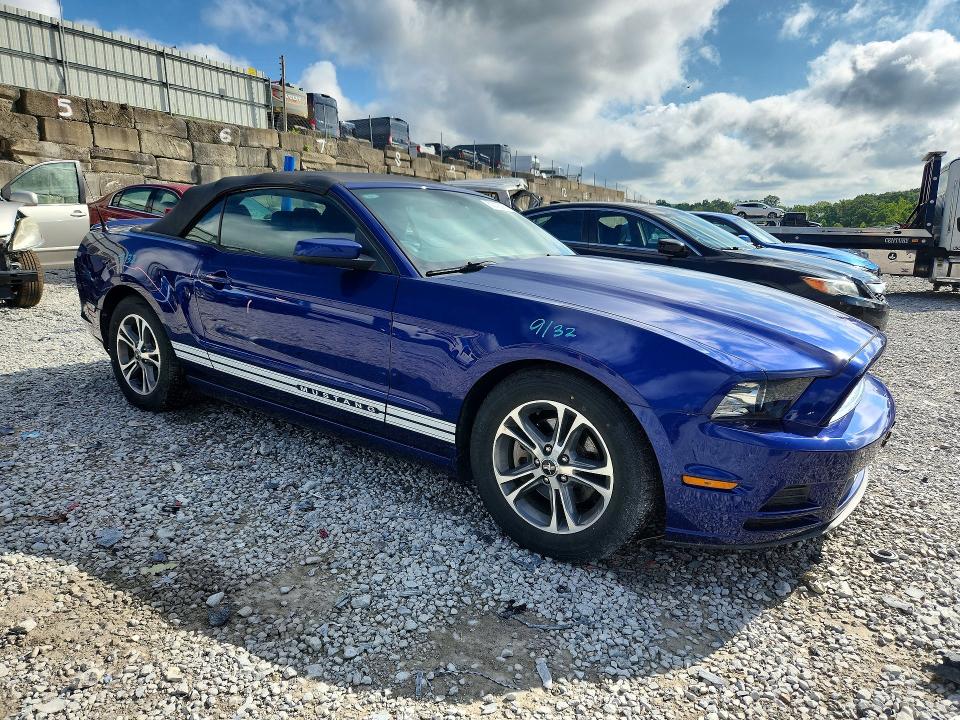 Продажа на аукционе авто 2014 Ford Mustang, vin: 1ZVBP8EM1E5309174, номер лота: 63012316