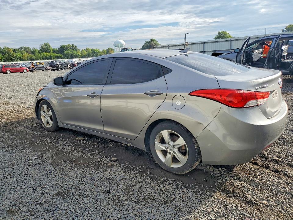 67124356 :رقم المزاد ، KMHDH4AE9BU148991 vin ، 2011 Hyundai Elantra مزاد بيع