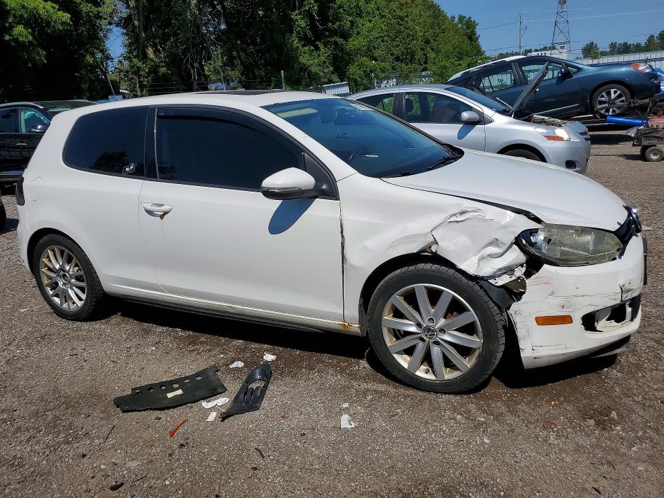 61945736 :رقم المزاد ، WVWBA7AJ6BW104322 vin ، 2011 Volkswagen Golf مزاد بيع