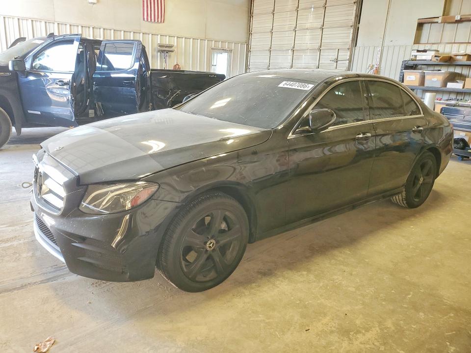 Aukcja sprzedaży 2018 Mercedes-benz E, vin: WDDZF4KB6JA373847, numer aukcji: 64407086