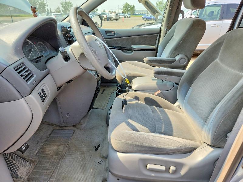 2004 Toyota Sienna მანქანა იყიდება აუქციონზე, vin: 5TDZA23C84S069320, აუქციონის ნომერი: 63489516