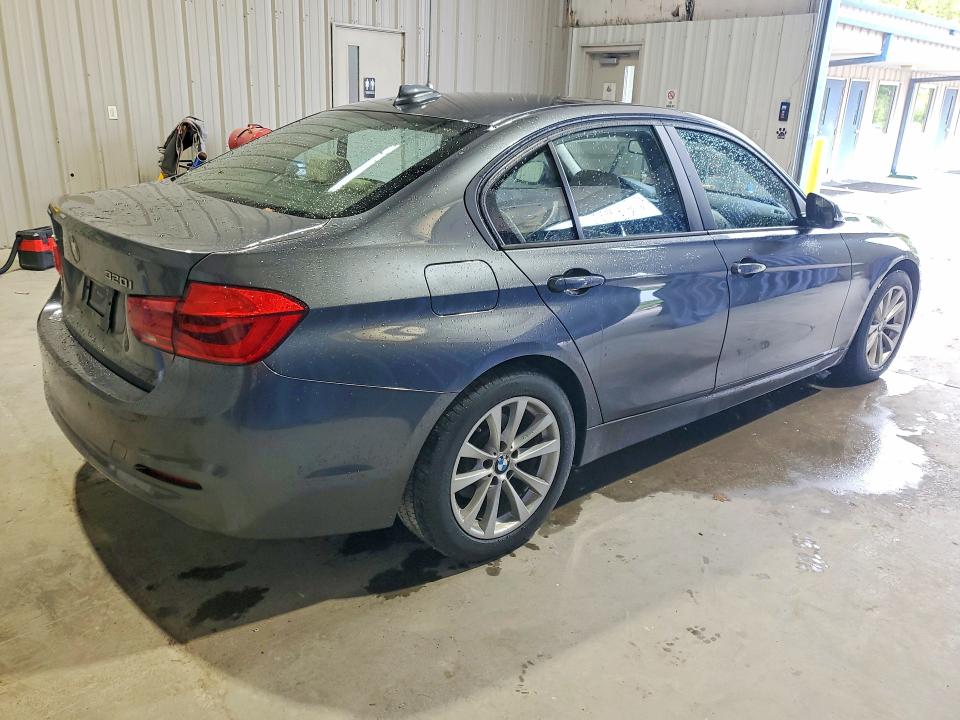 64803626 :رقم المزاد ، WBA8A3C54JA505198 vin ، 2018 Bmw 320 مزاد بيع