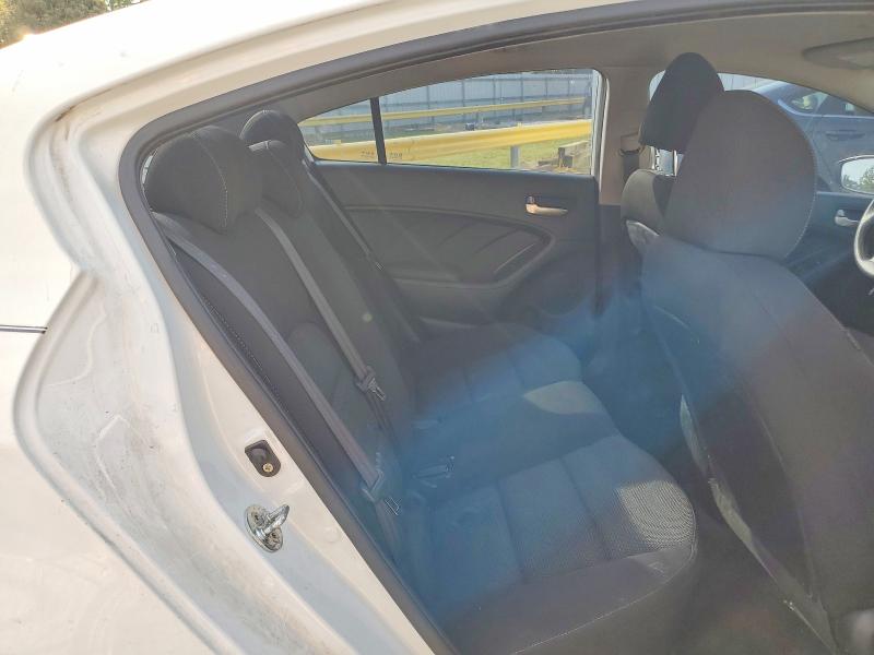 66806506 :رقم المزاد ، 3KPFK4A78HE034097 vin ، 2017 Kia Forte مزاد بيع