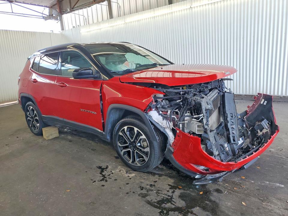 69094436 :رقم المزاد ، 3C4NJDCN7RT596595         vin ، 2024 Jeep Compass مزاد بيع
