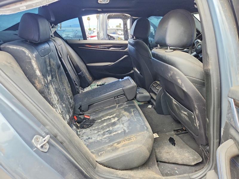 63836816 :رقم المزاد ، WBAJA5C53KWA57881 vin ، 2019 Bmw 530 مزاد بيع