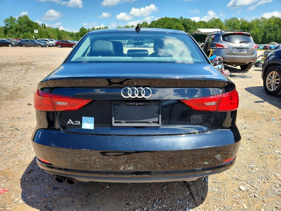 Продажа на аукционе авто 2015 Audi A3, vin: WAUACGFF4F1012538, номер лота: 65565706