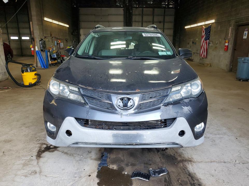2015 Toyota Rav4 მანქანა იყიდება აუქციონზე, vin: JTMBFREV4FD107764, აუქციონის ნომერი: 63784286