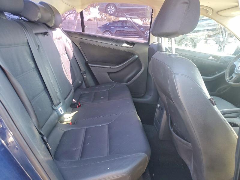 66794676 :رقم المزاد ، 3VWDP7AJ0CM131179 vin ، 2012 Volkswagen Jetta مزاد بيع
