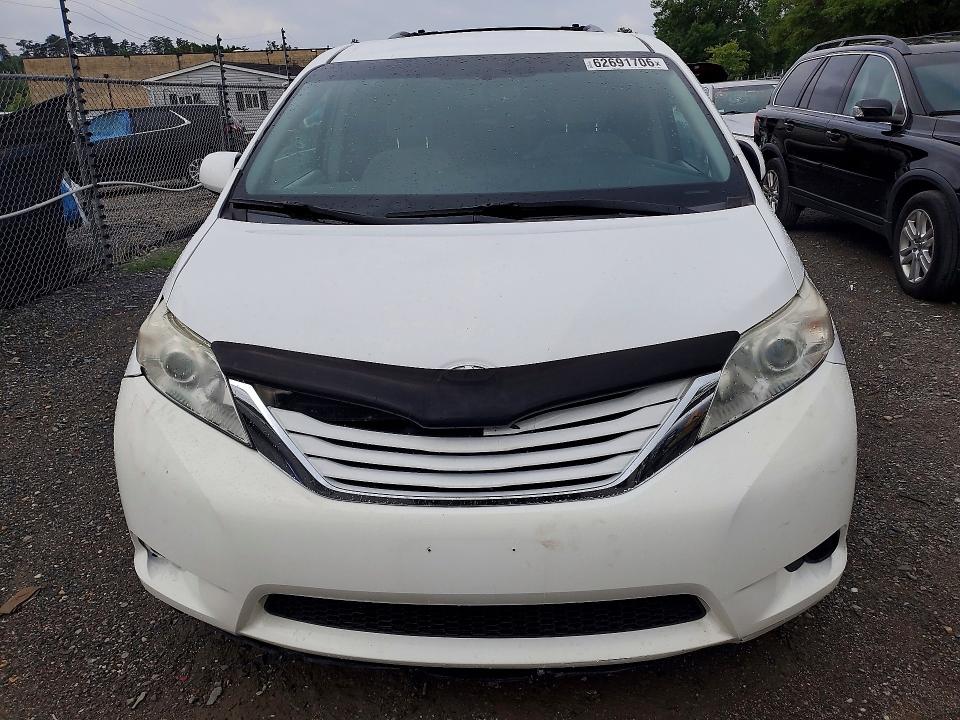 Продаж на аукціоні авто 2016 Toyota Sienna, vin: 5TDKK3DC3GS733059, номер лоту: 62691706