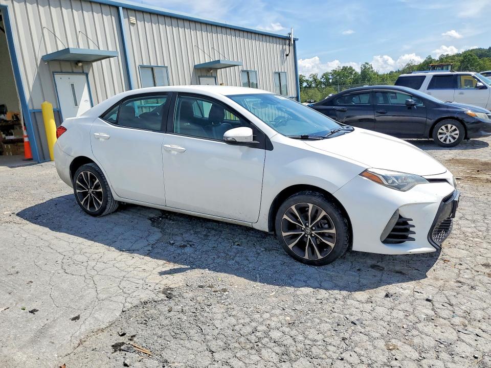 65879366 :رقم المزاد ، 2T1BURHE3JC046544 vin ، 2018 Toyota Corolla مزاد بيع