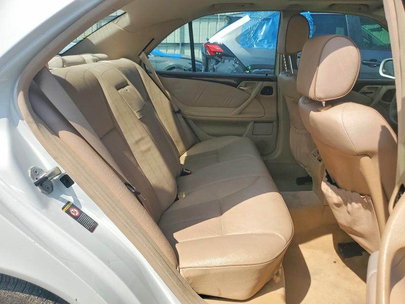 66125496 :رقم المزاد ، WDBJF65J3YB131364 vin ، 2000 Mercedes-benz E مزاد بيع